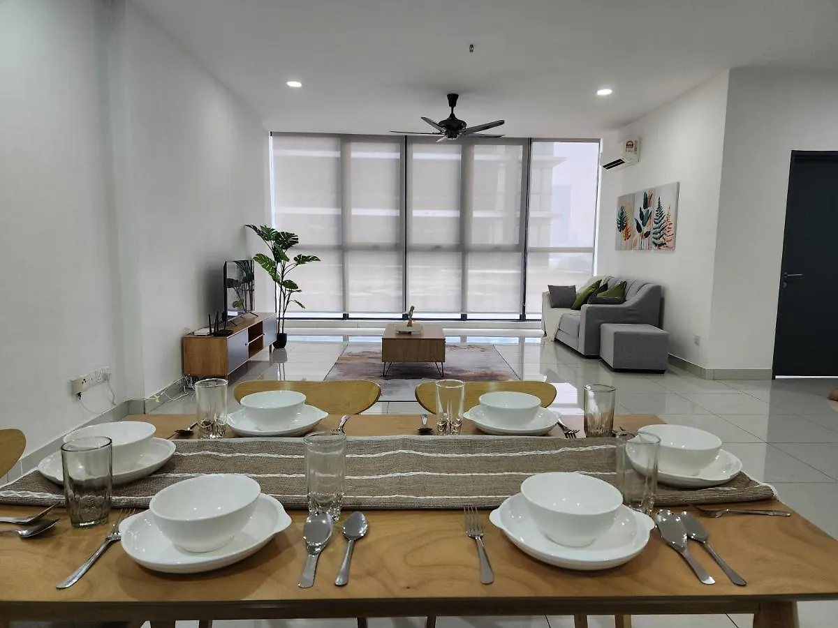 2 Rooms Cozy Stay Night View With Workspace#8Pax#1U#Damansara ペタリンジャヤ マレーシア